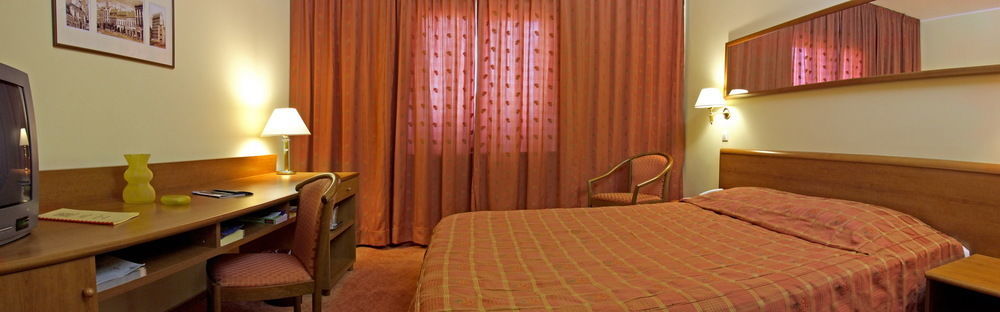 Hotel Brasov Exterior photo