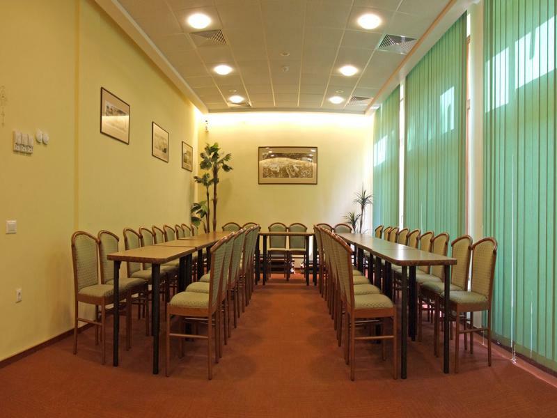 Hotel Brasov Exterior photo