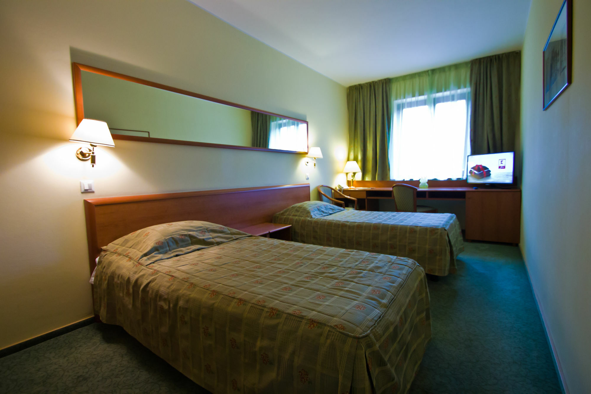 Hotel Brasov Exterior photo